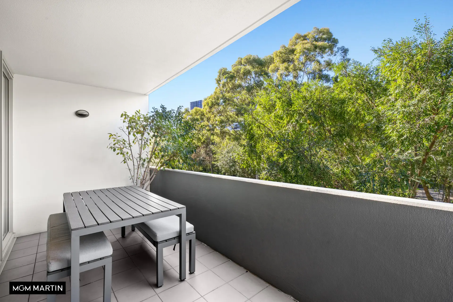 65/5B Victoria Park Parade, Zetland Sold by MGM Martin - image 1