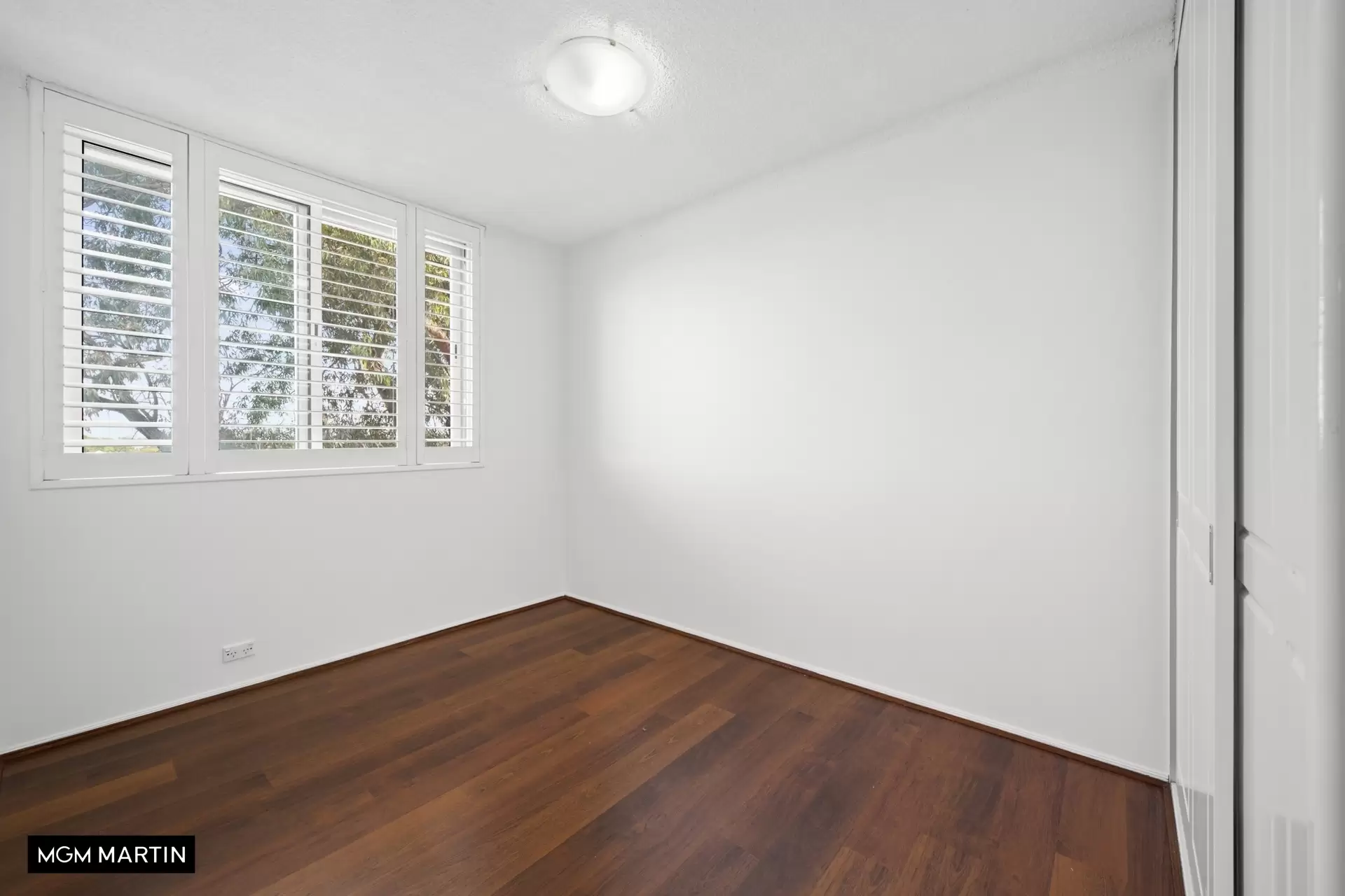 33/66 Mascot Drive, Eastlakes Sold by MGM Martin - image 1