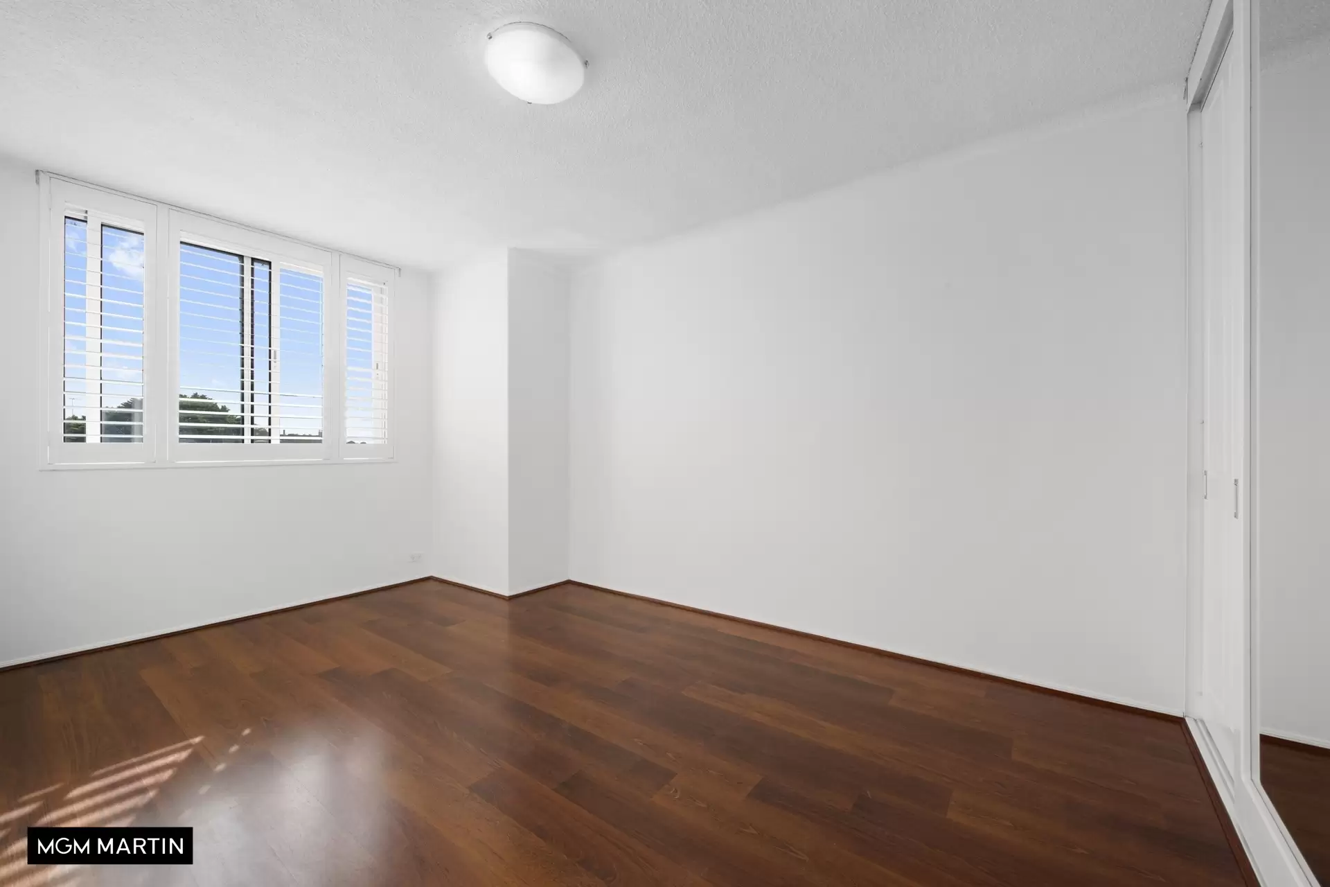 33/66 Mascot Drive, Eastlakes Sold by MGM Martin - image 1
