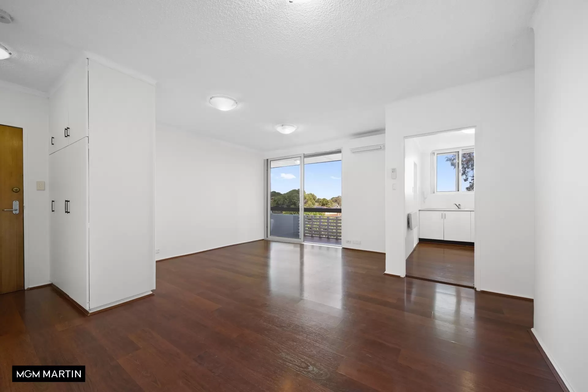 33/66 Mascot Drive, Eastlakes Sold by MGM Martin - image 1