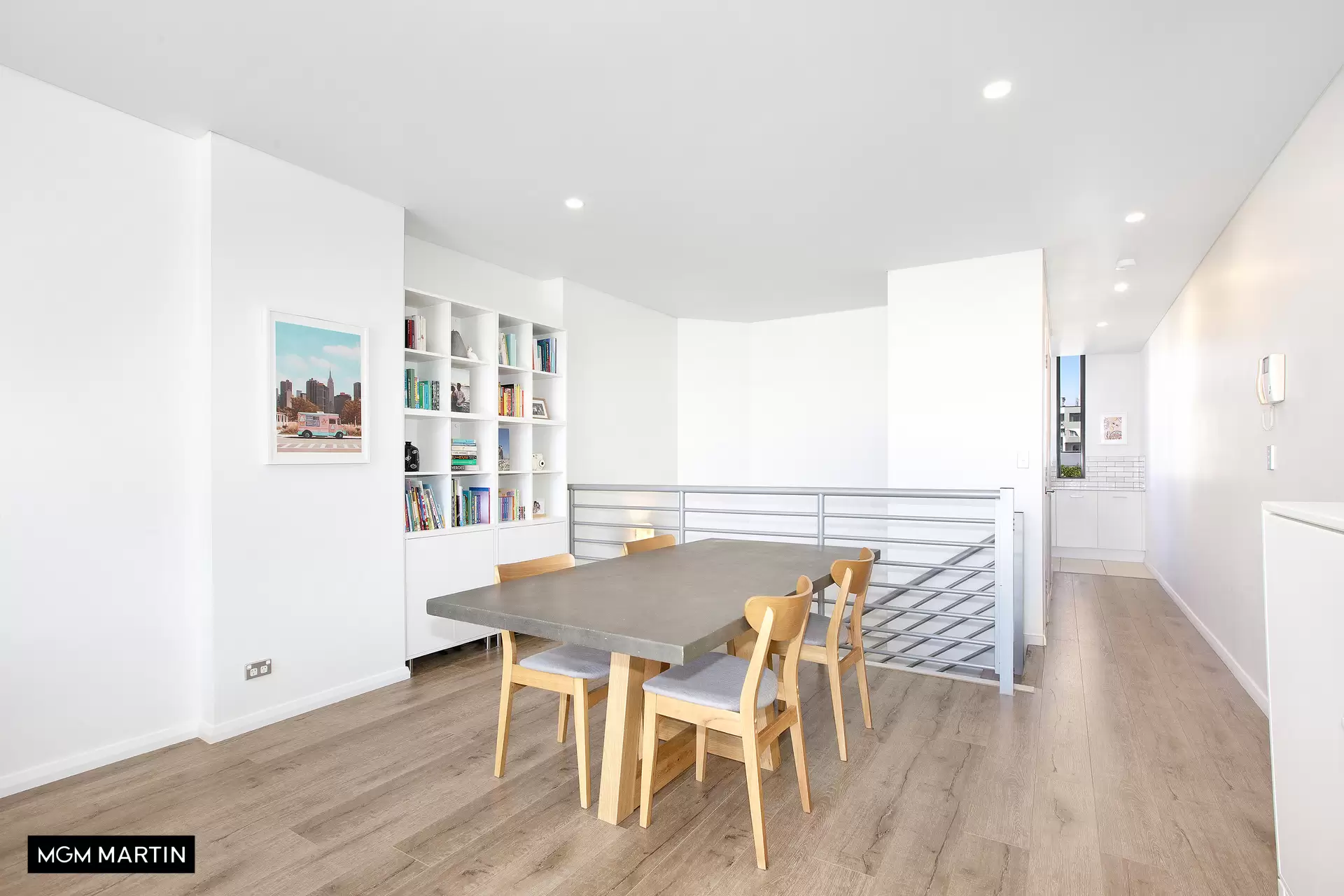 252/635 Gardeners Road, Mascot Sold by MGM Martin - image 1