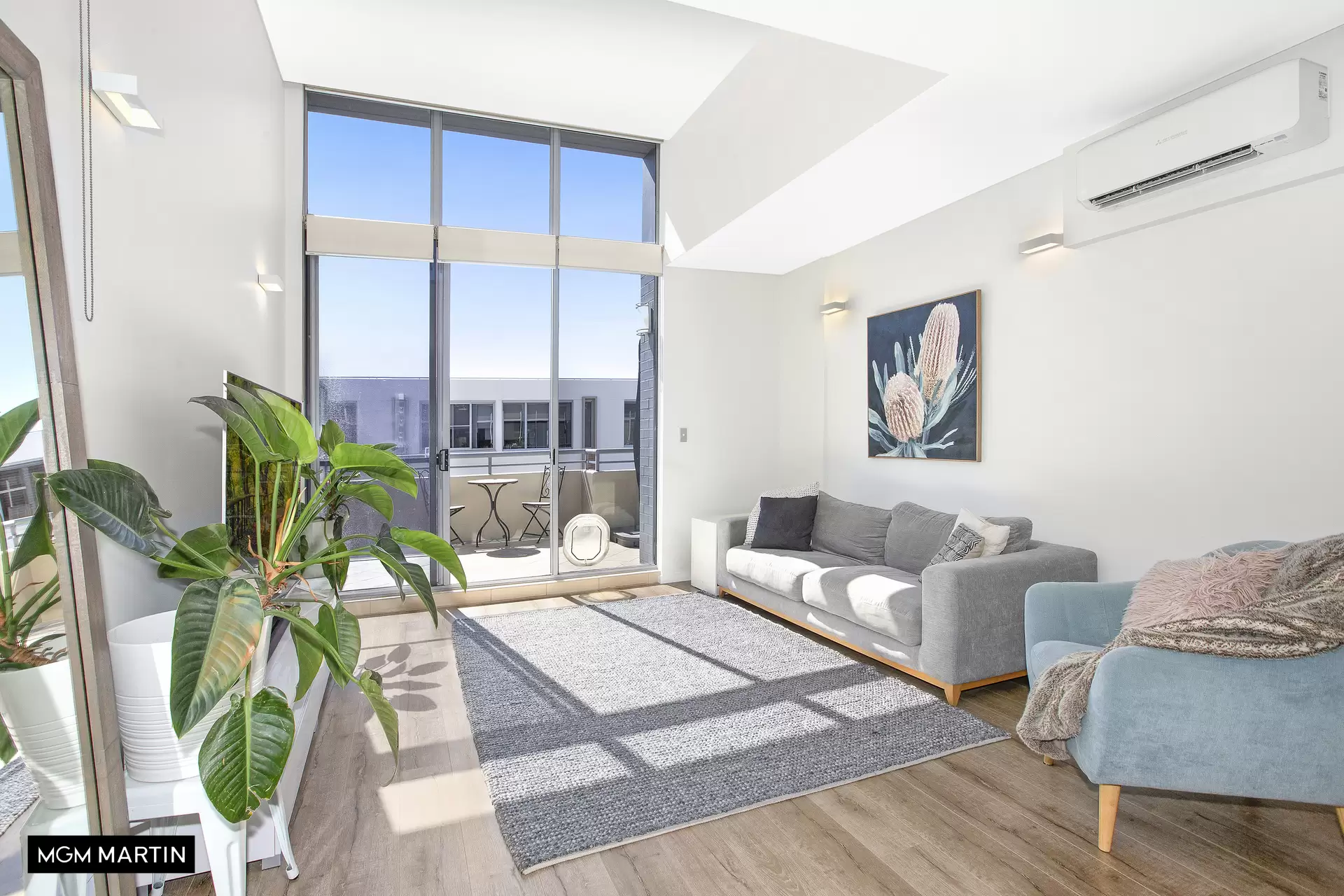 252/635 Gardeners Road, Mascot Sold by MGM Martin - image 1