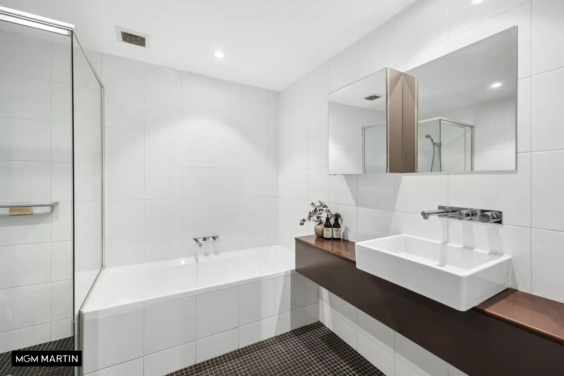 43/30 Gadigal Avenue, Zetland Sold by MGM Martin - image 1