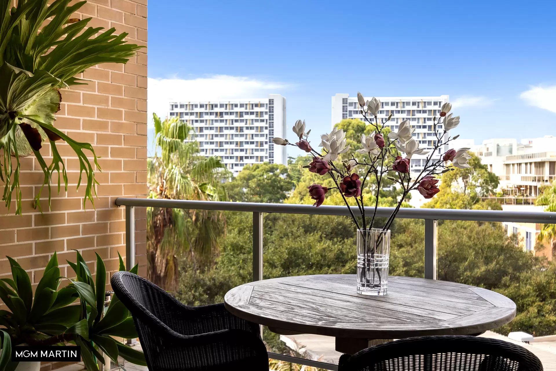 217/806 Bourke Street, Waterloo Sold by MGM Martin - image 1