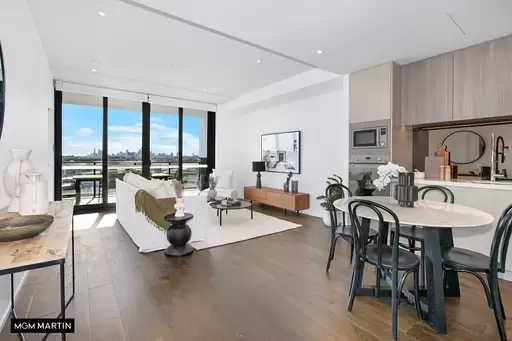 905/669 Gardeners Road, Mascot Sold by MGM Martin