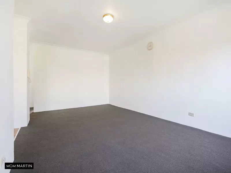 15/37 Mascot Drive, Eastlakes Leased by MGM Martin - image 1