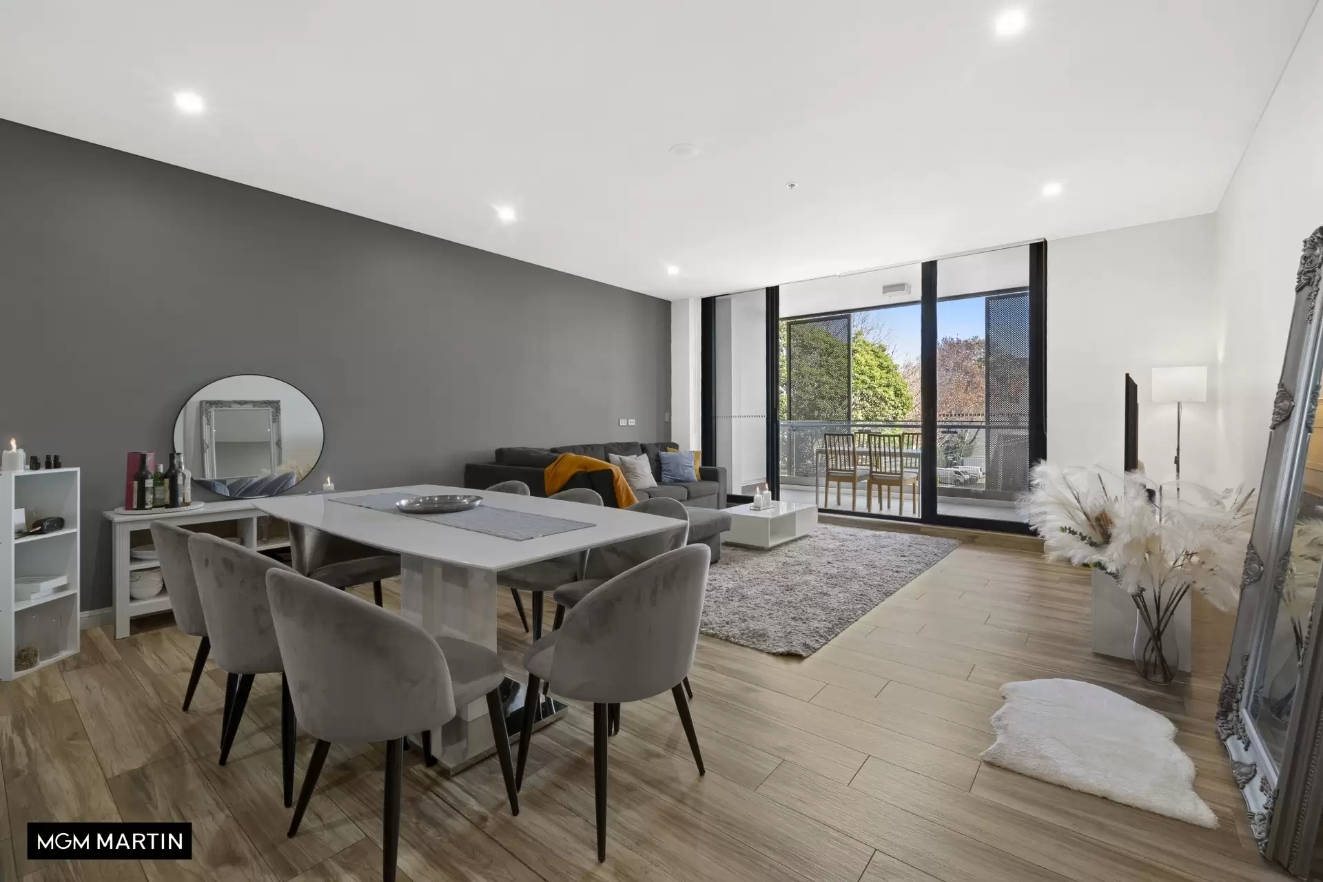 351/63 Church Avenue, Mascot Sold by MGM Martin - image 1