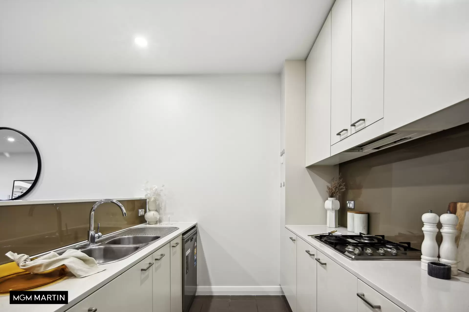 4/1 Primrose Avenue, Rosebery Sold by MGM Martin - image 1