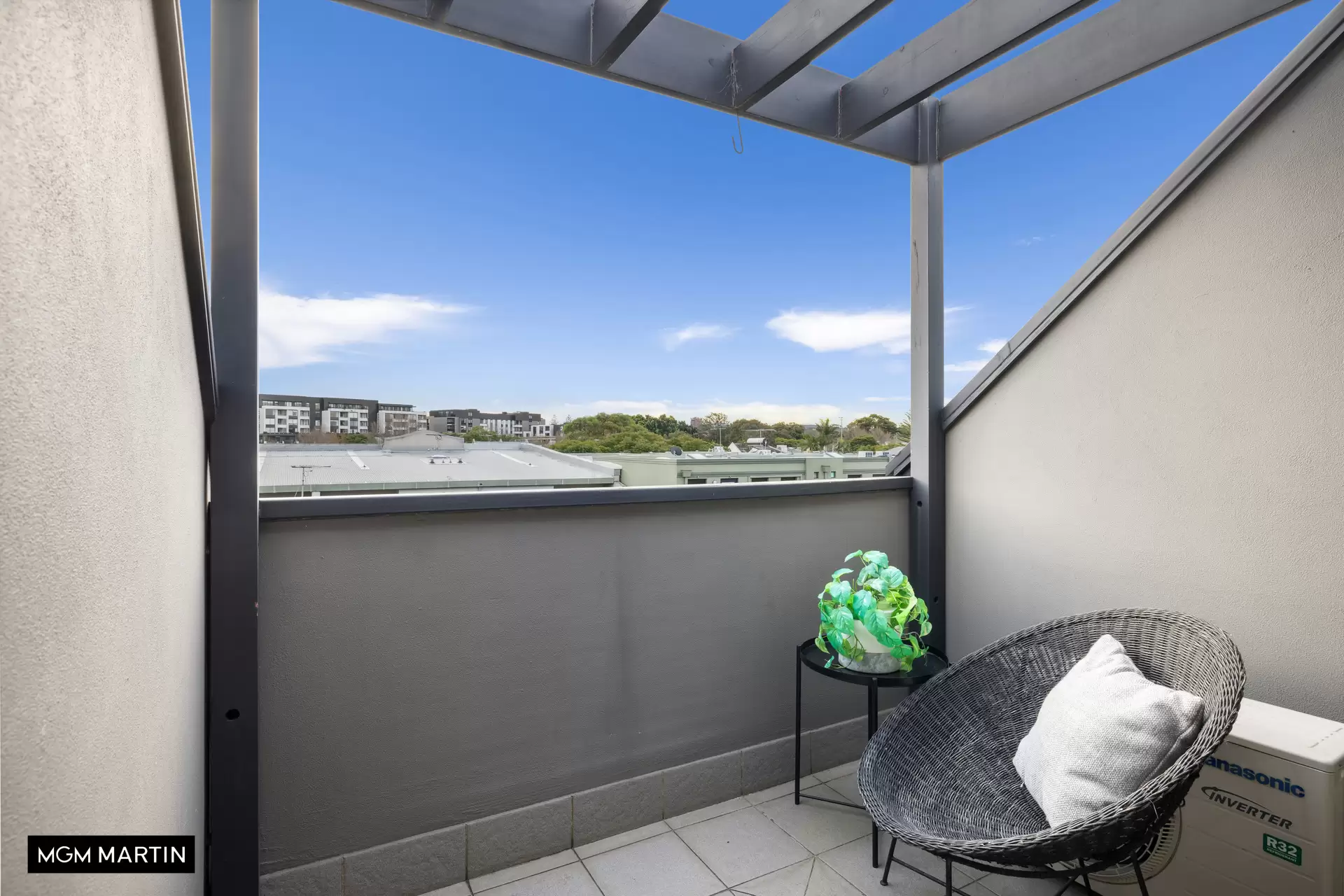 33/51-63 Euston Road, Alexandria Sold by MGM Martin - image 1