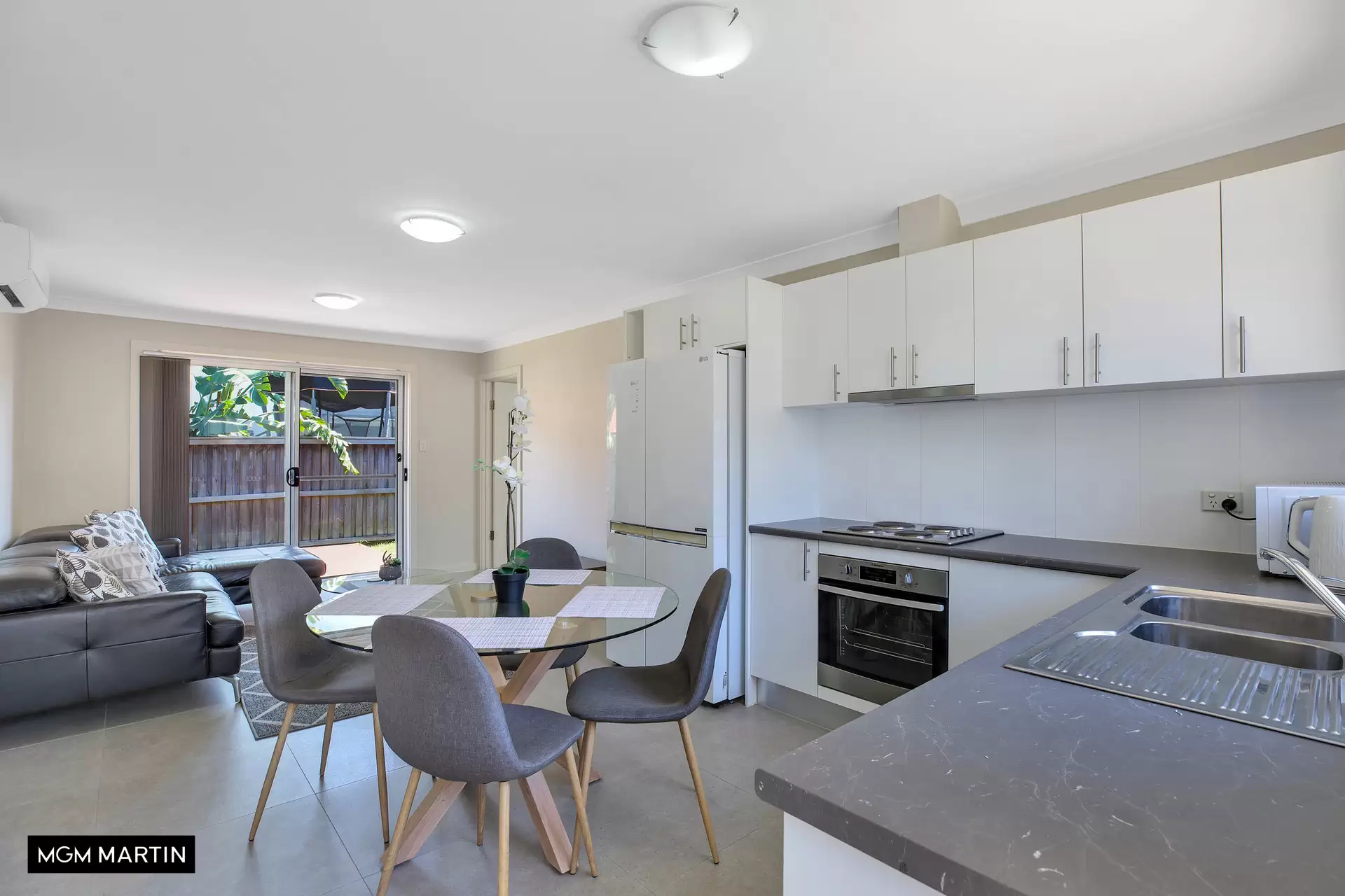 106a  Rothschild Avenue, Rosebery Leased by MGM Martin - image 1