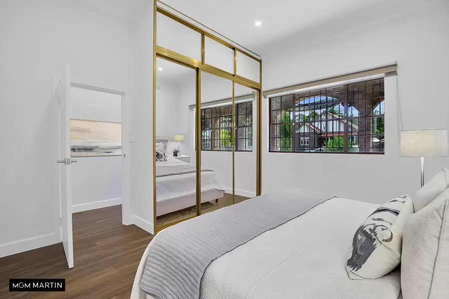 32 Duke Street, Kensington Leased by MGM Martin - image 1
