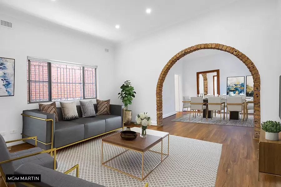 32 Duke Street, Kensington Leased by MGM Martin - image 1