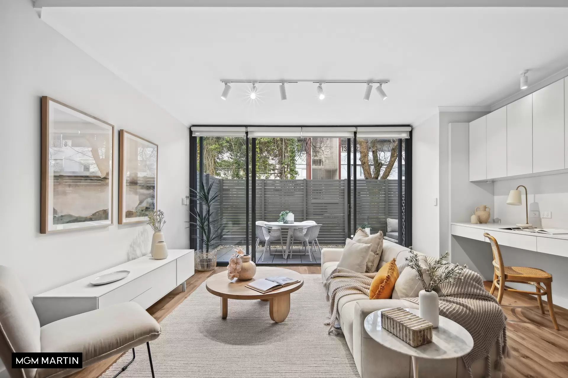 5/7 Victoria Park Parade, Zetland Sold by MGM Martin - image 1