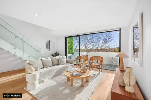 302/74 Mitchell Road, Alexandria Sold by MGM Martin