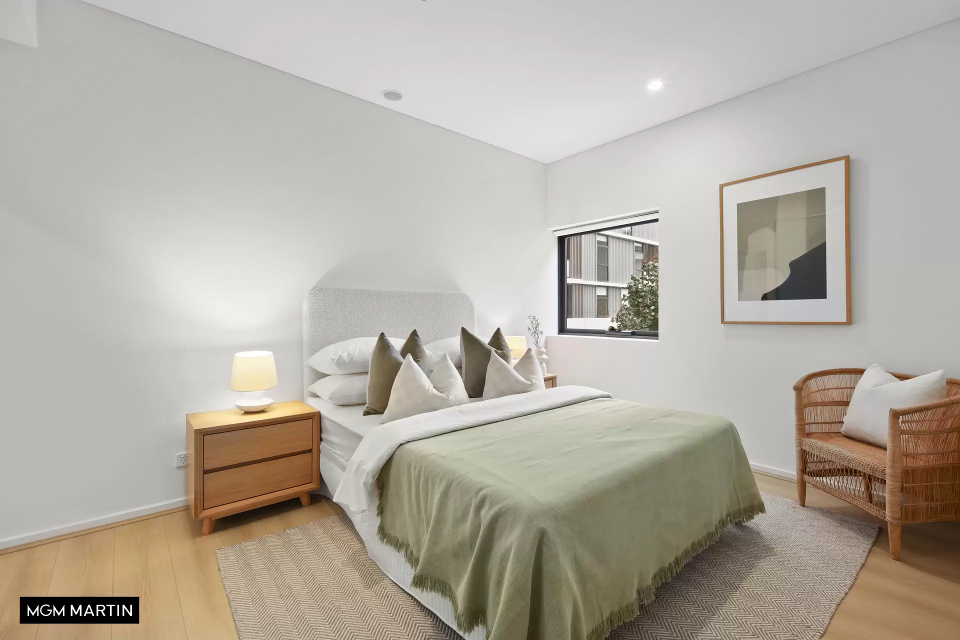 305/3 George Julius Avenue, Zetland Sold by MGM Martin - image 1