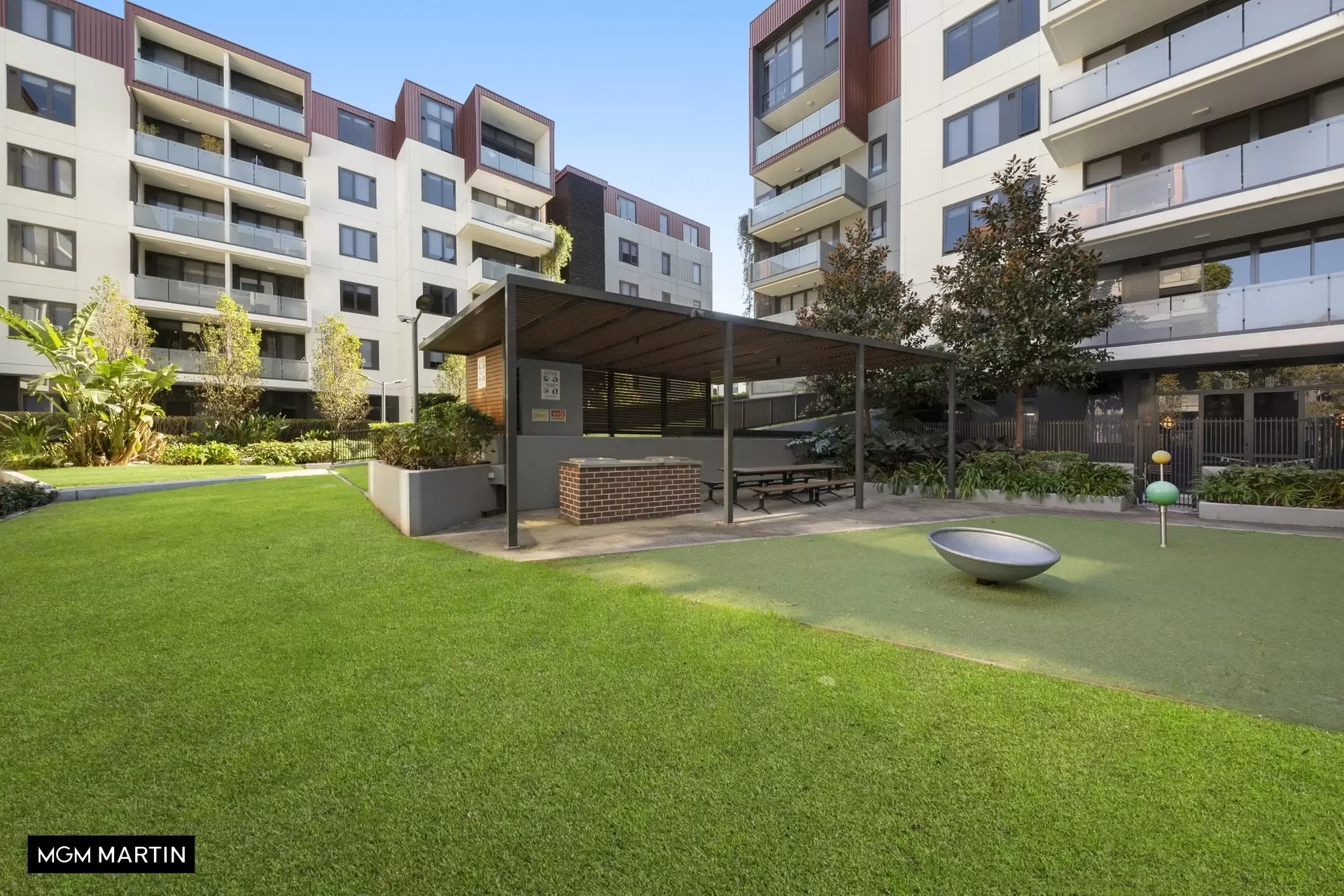 29/9 Rosebery Avenue, Rosebery Sold by MGM Martin - image 1