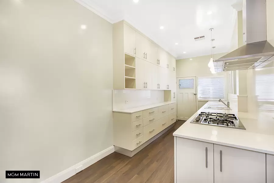 2/20 Balfour Road, Rose Bay Leased by MGM Martin - image 1