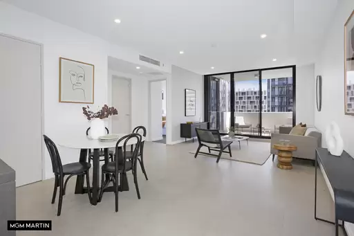 906/6 Bourke Street, Mascot Sold by MGM Martin