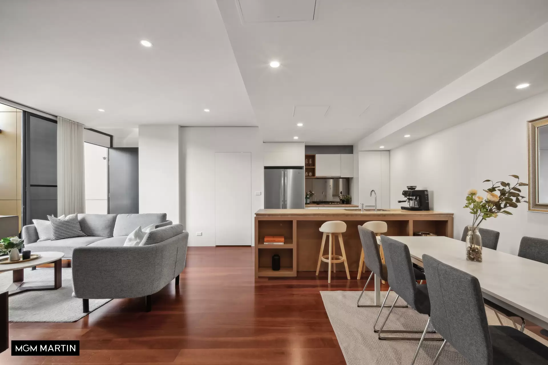 4/25 Archibald Avenue, Waterloo Sold by MGM Martin - image 1