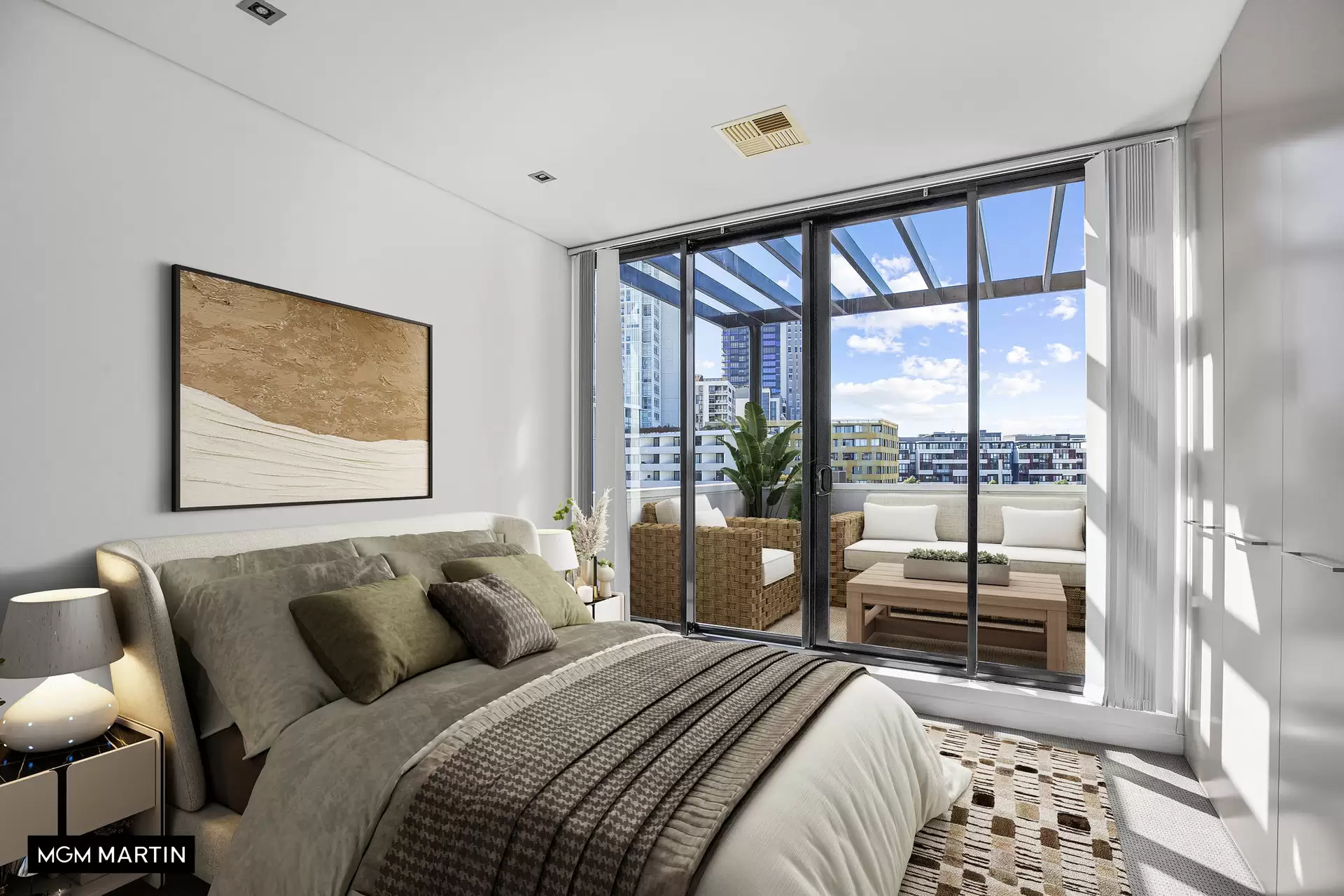 3701/2 Wolseley Grove, Zetland Leased by MGM Martin - image 1