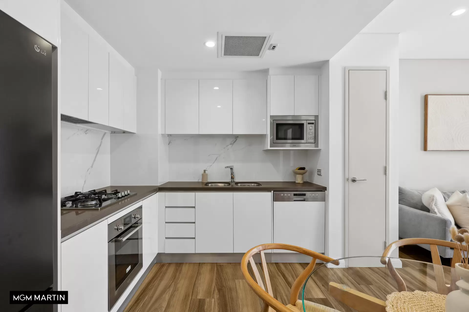 133/42 Rosebery Avenue, Rosebery Sold by MGM Martin - image 1