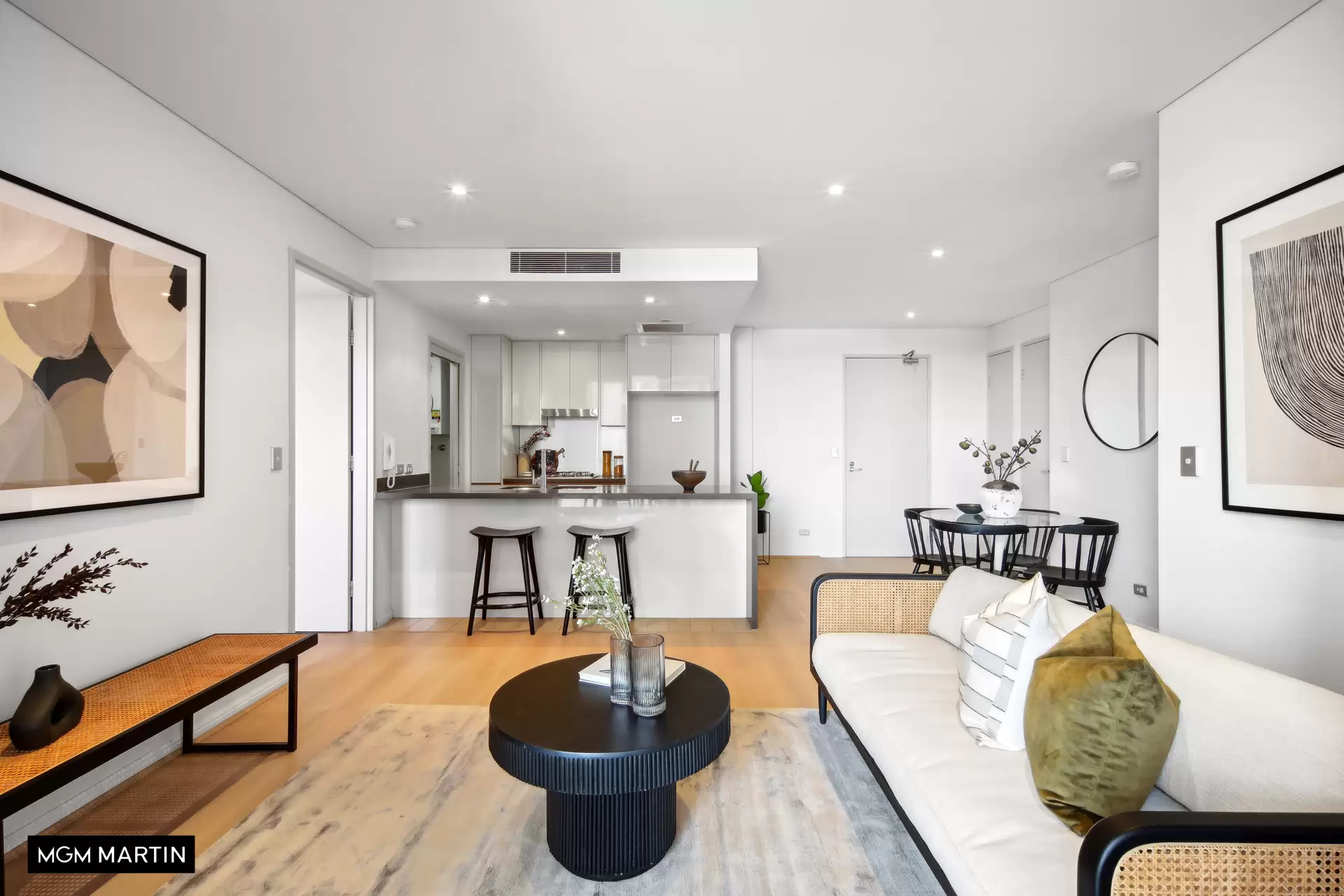 214/19 Grandstand Parade, Zetland Sold by MGM Martin - image 1