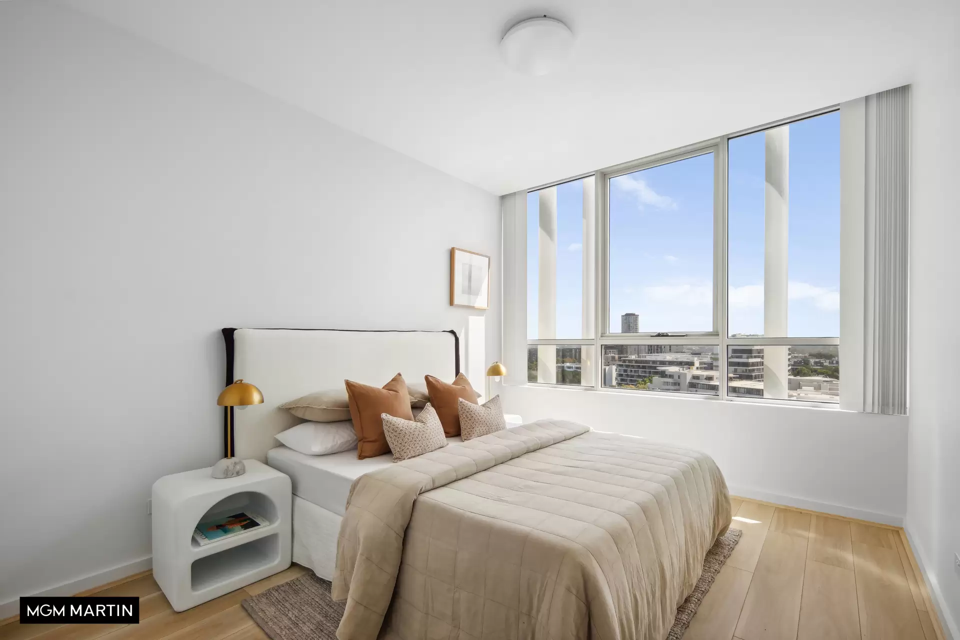 1301/15 Gadigal Avenue, Zetland Sold by MGM Martin - image 1