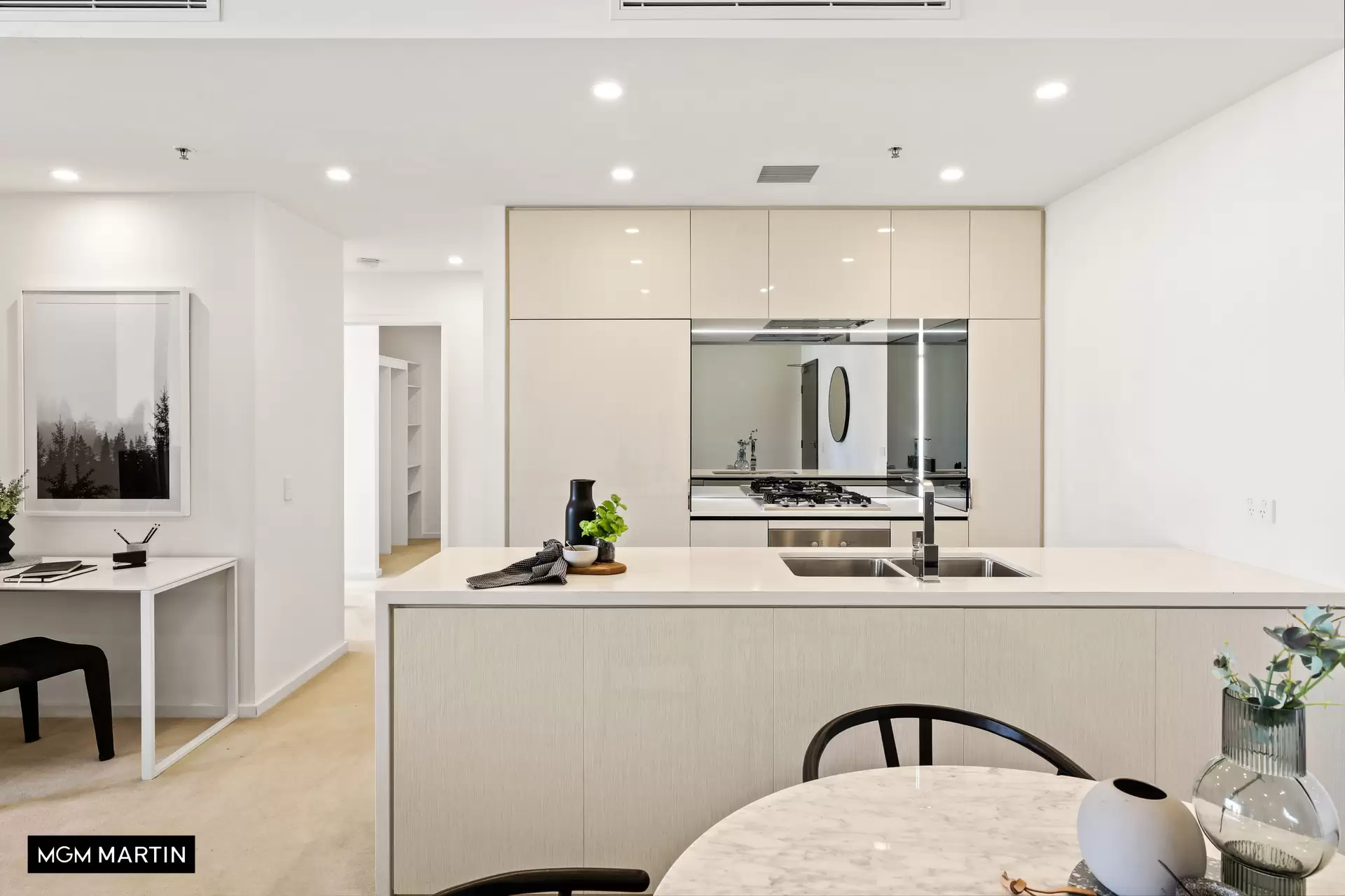 509/1 George Julius Avenue, Zetland Leased by MGM Martin - image 1