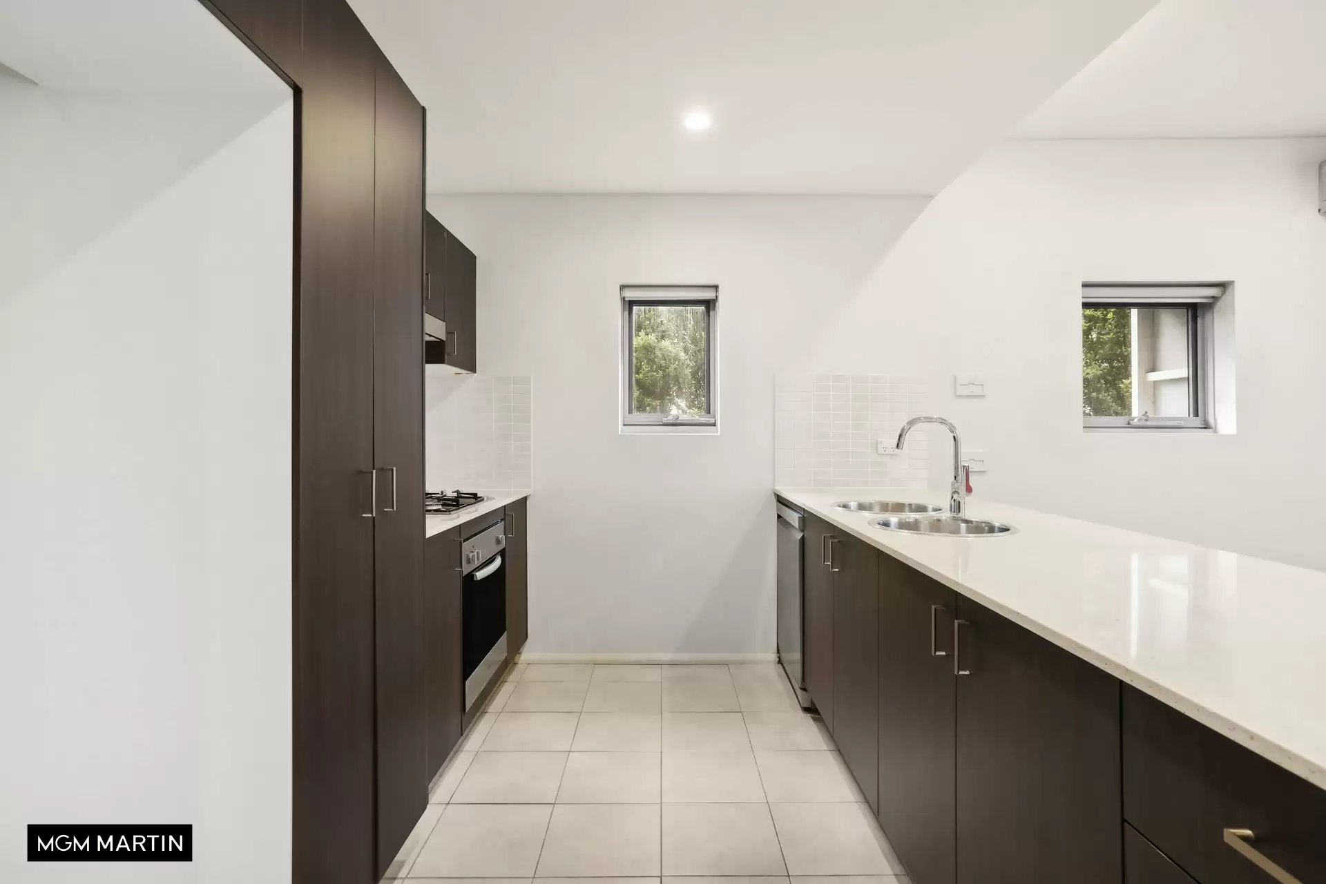 215/149-161 O'Riordan Street, Mascot Leased by MGM Martin - image 1