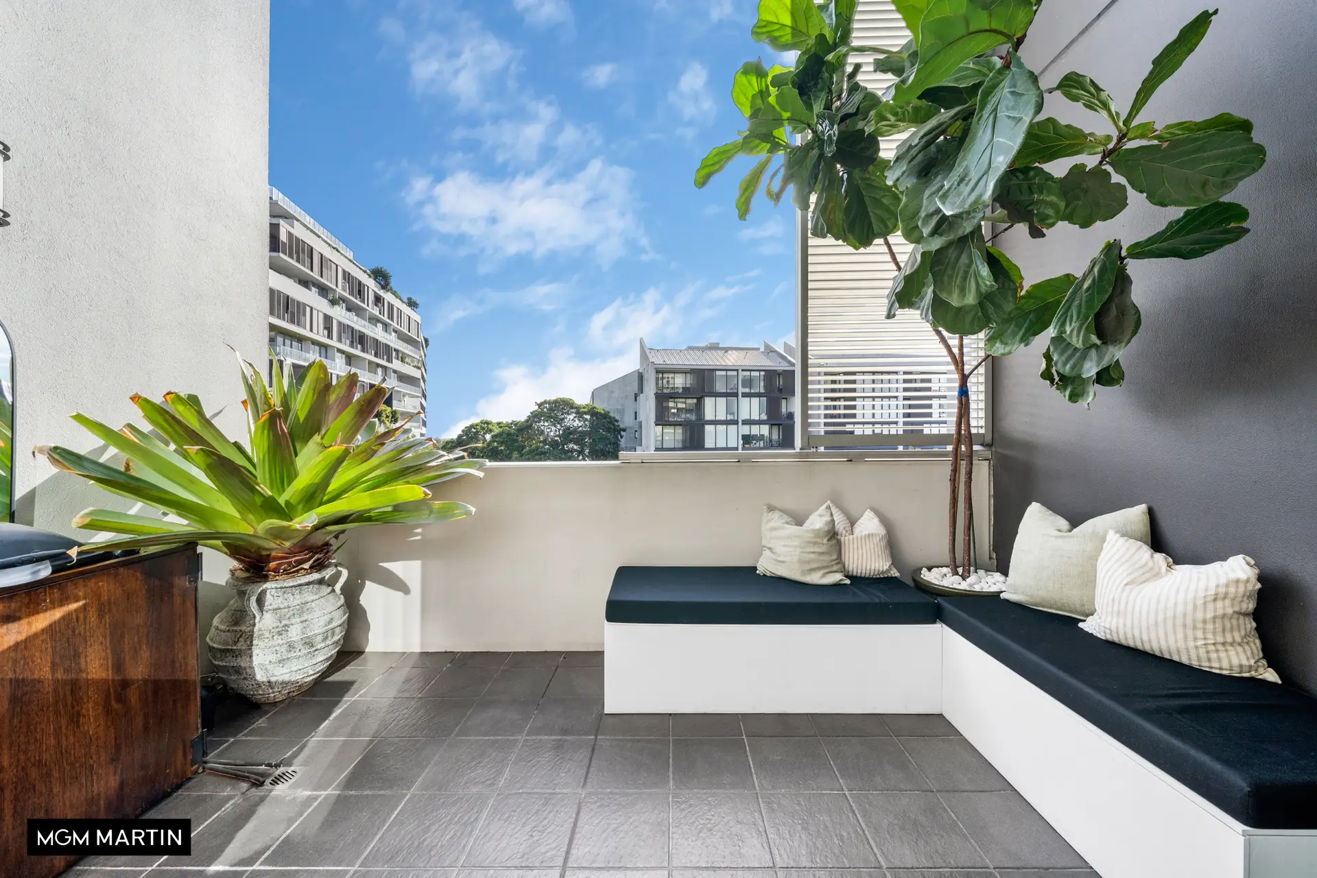 2709/98 Joynton Avenue, Zetland Sold by MGM Martin - image 1
