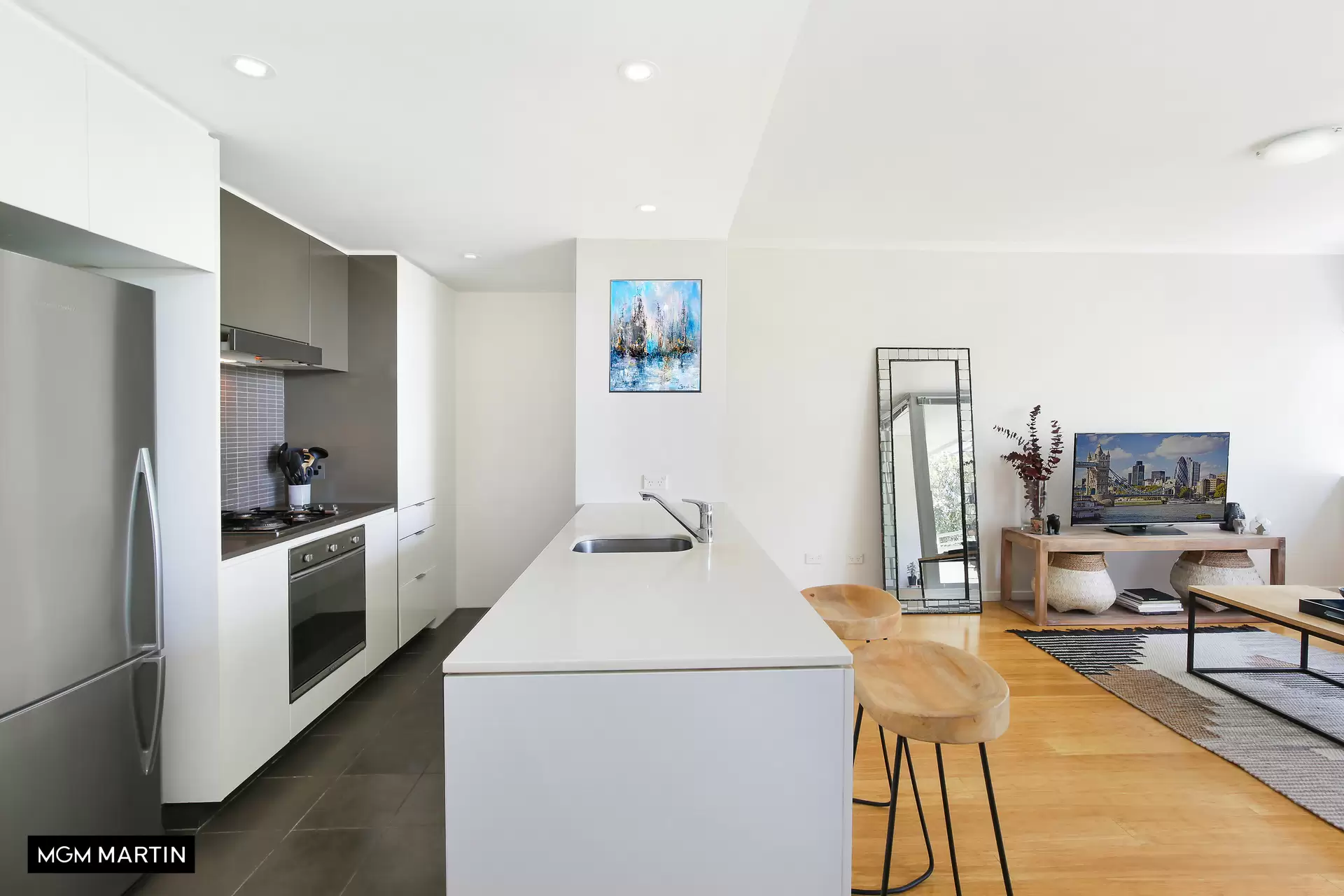 6/1 Defries Avenue, Zetland Leased by MGM Martin - image 1