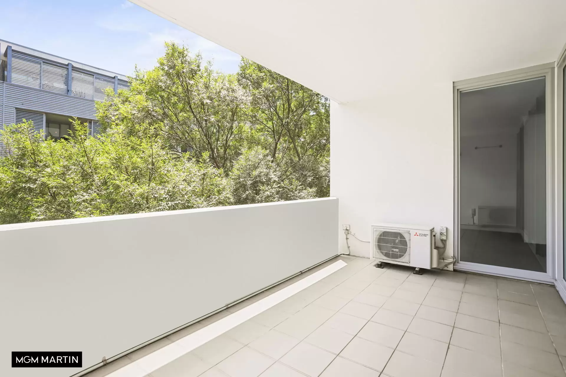 44/6a Grandstand Parade, Zetland Leased by MGM Martin - image 1