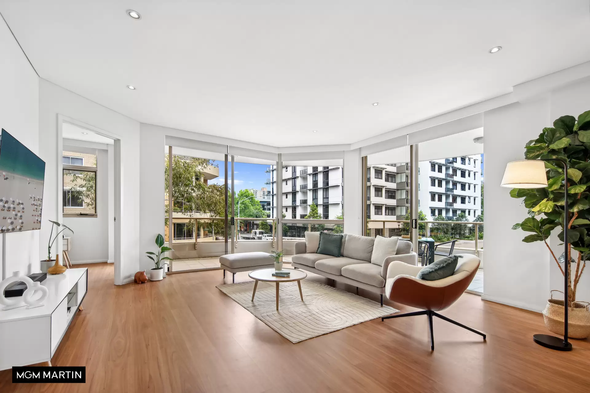 20/22 Crystal Street, Waterloo Sold by MGM Martin - image 1