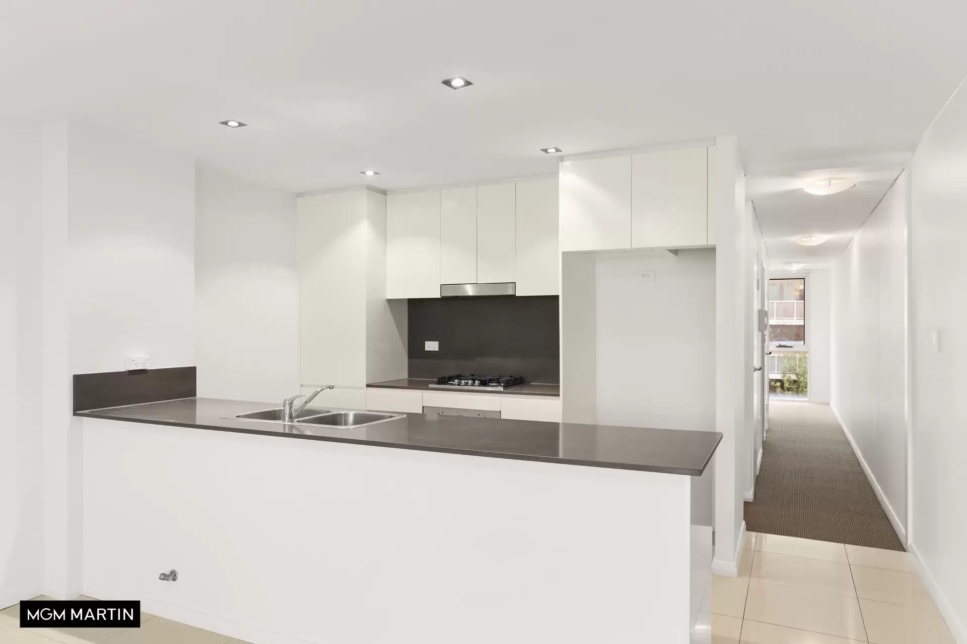 C106/10-14 John Street, Mascot Leased by MGM Martin - image 1