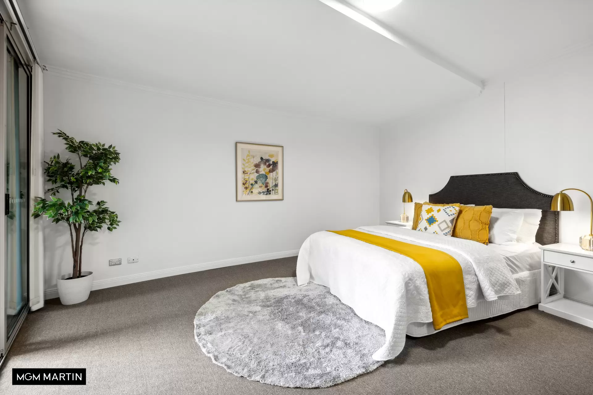 8/480 King Street, Newtown Sold by MGM Martin - image 1