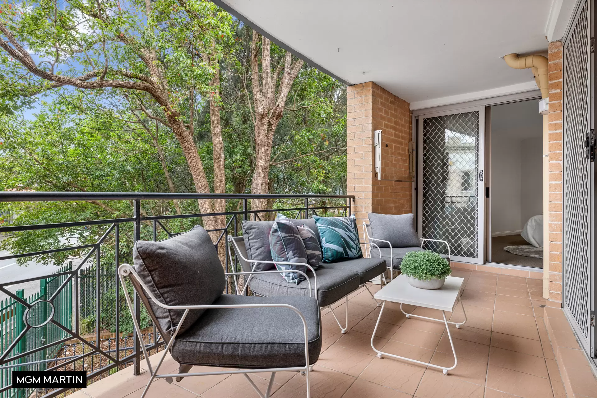 8/480 King Street, Newtown Sold by MGM Martin - image 1