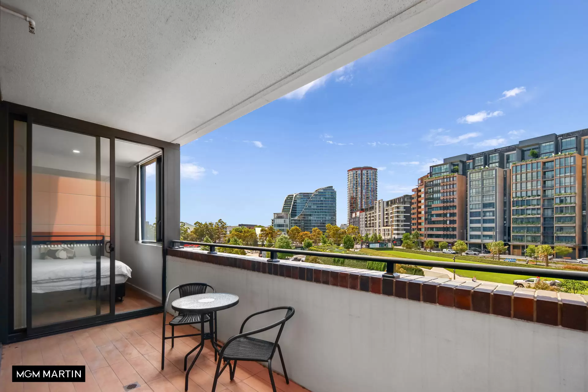 207/6 Paul Street, Zetland Sold by MGM Martin - image 1