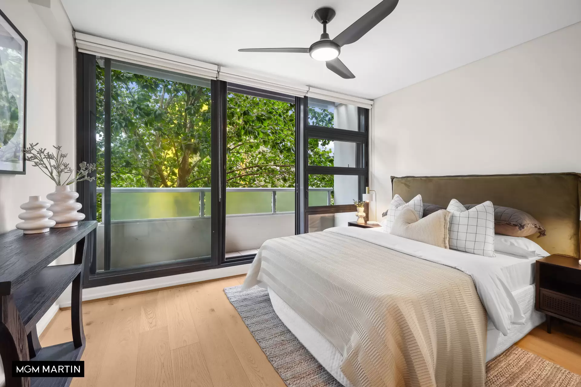 A17/252 Botany Road, Alexandria Sold by MGM Martin - image 1