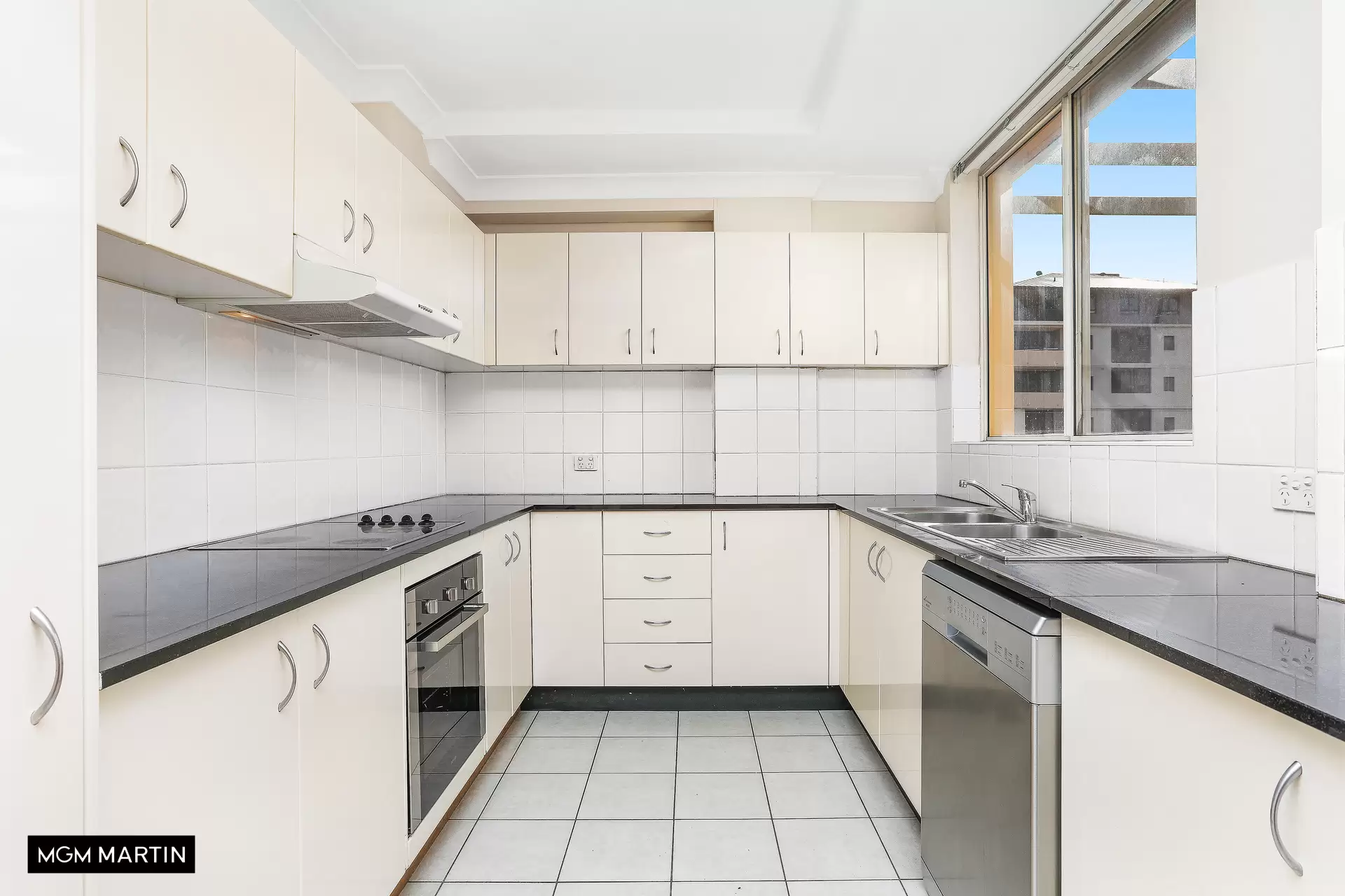 6/26 Belgrave Street, Kogarah Leased by MGM Martin - image 1