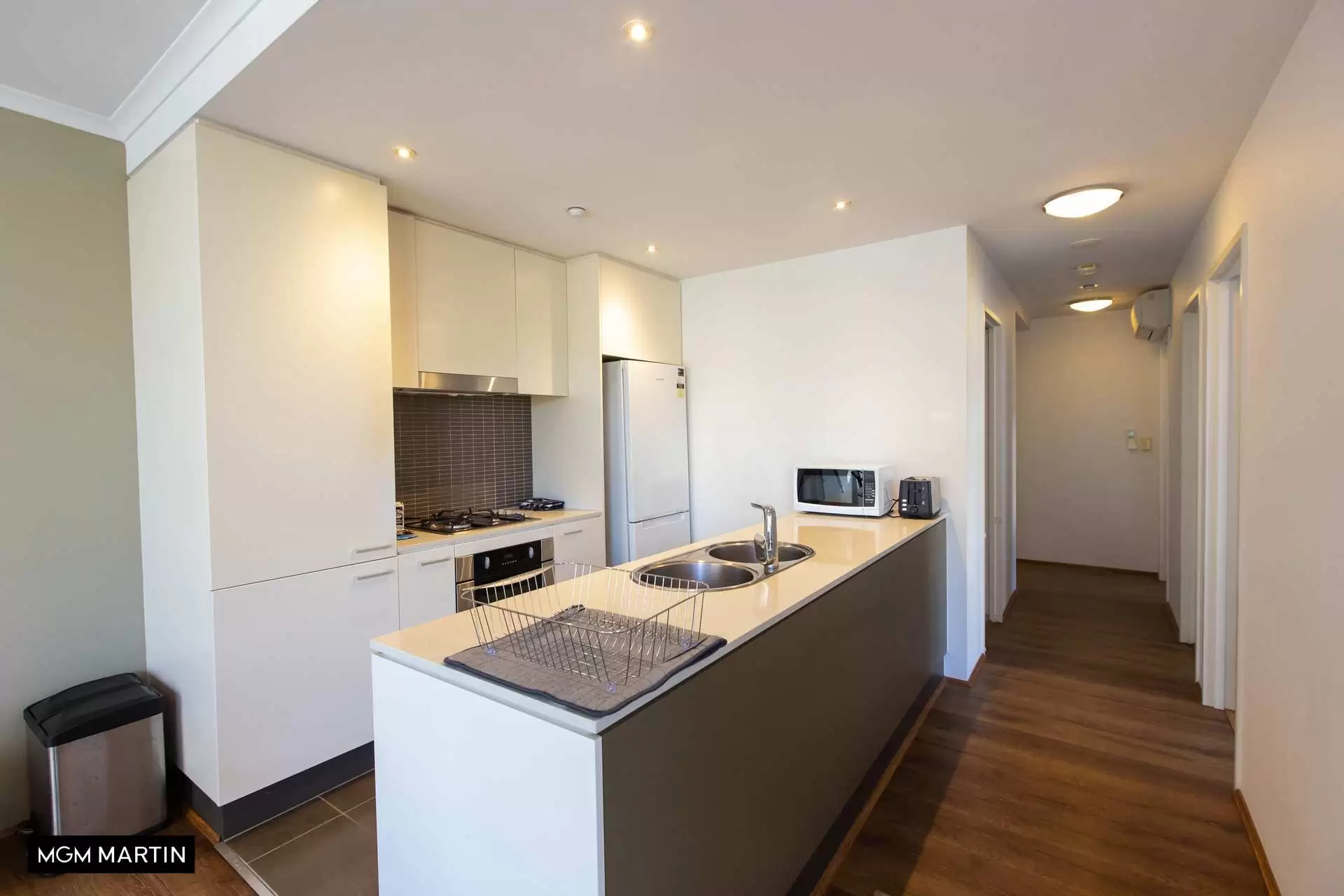 32/3 Defries Avenue, Zetland Leased by MGM Martin - image 1