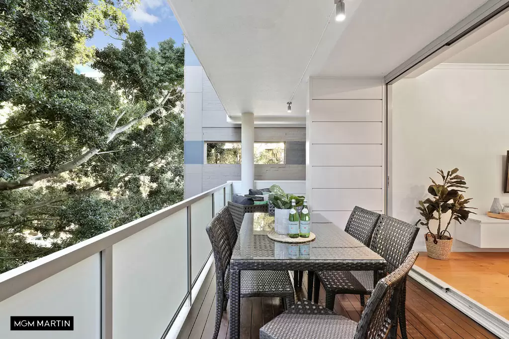 25/106 Joynton Avenue, Zetland Leased by MGM Martin - image 1
