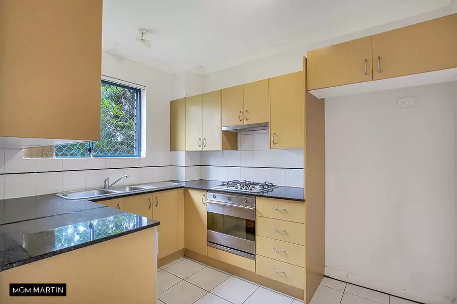 13/42 Anzac Parade, Kensington Leased by MGM Martin - image 1