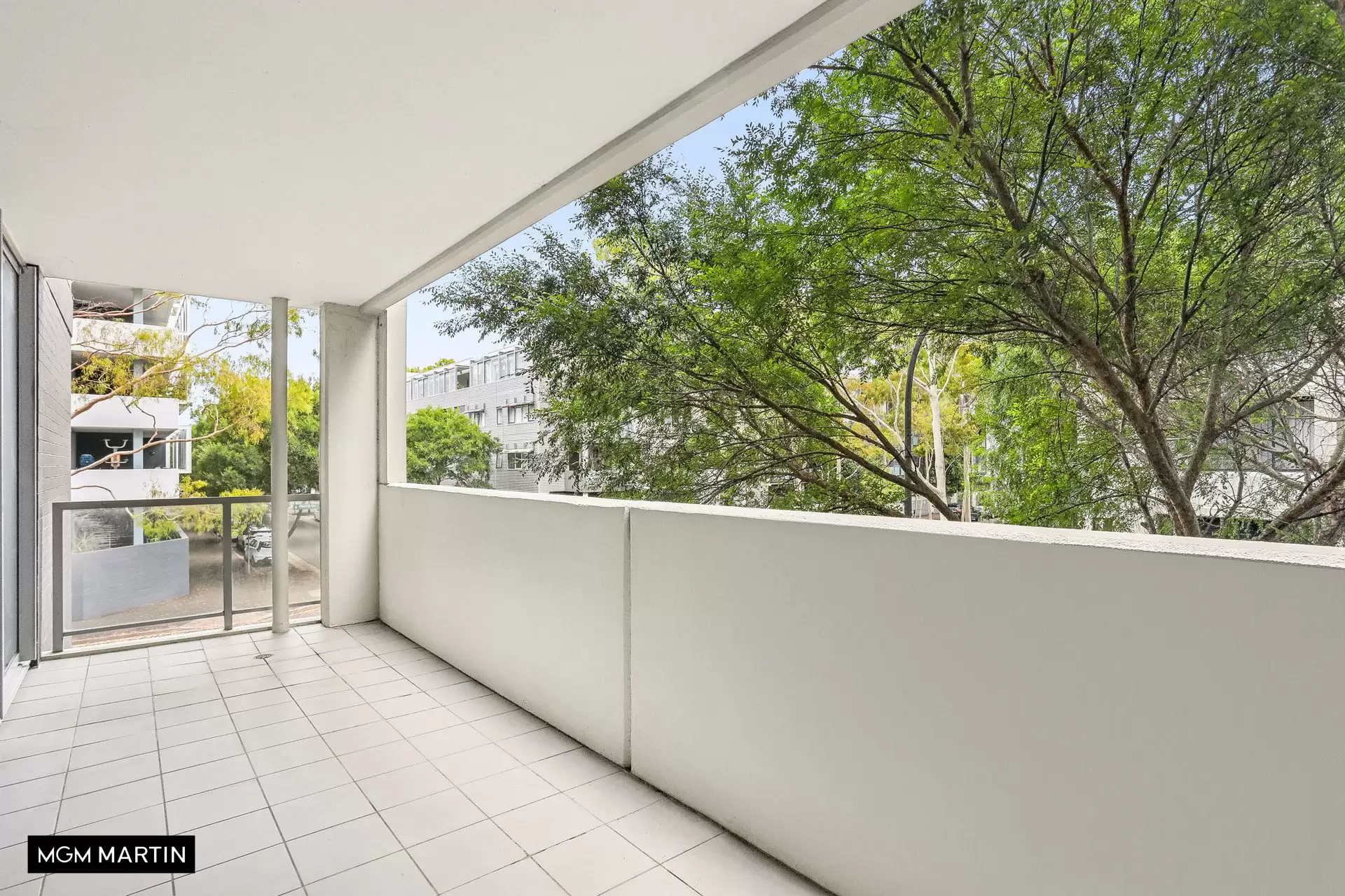 37/4 Grandstand Parade, Zetland Leased by MGM Martin - image 1