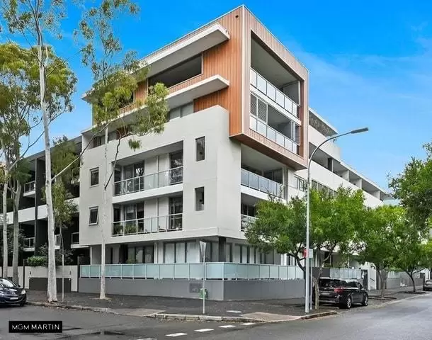 37/4 Grandstand Parade, Zetland Leased by MGM Martin - image 1