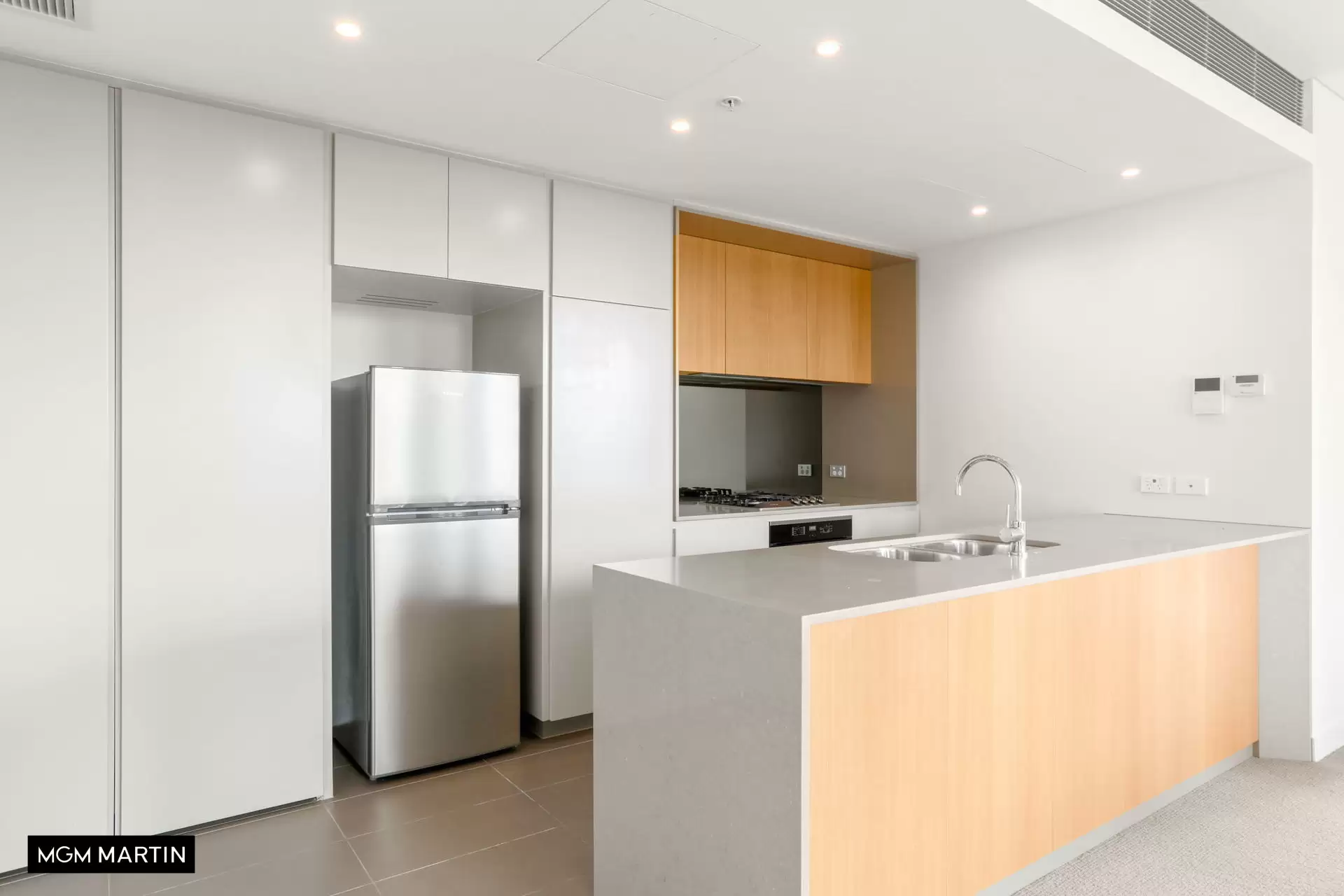 509/6 Ebsworth Street, Zetland Leased by MGM Martin - image 1