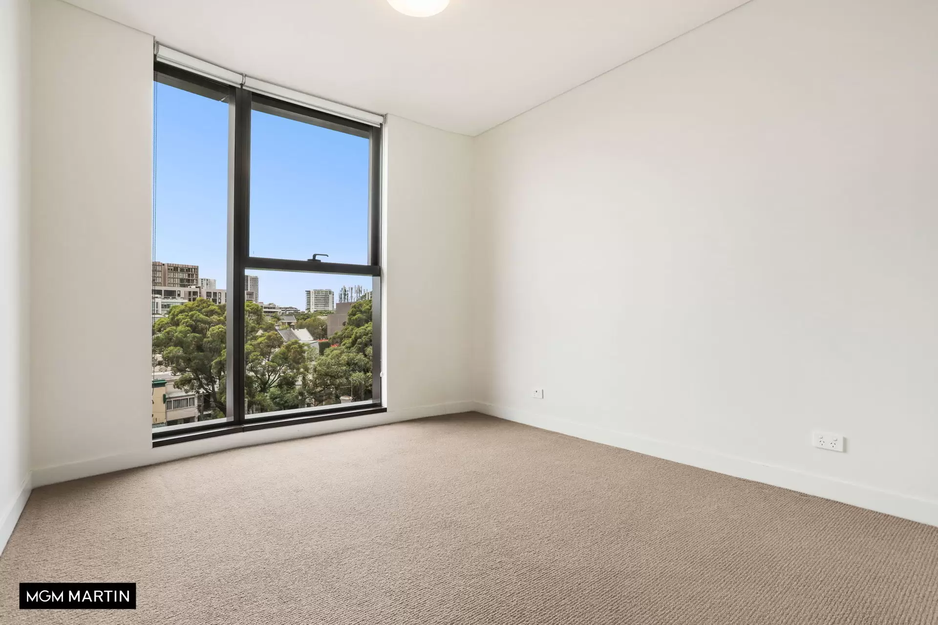 509/6 Ebsworth Street, Zetland Leased by MGM Martin - image 1