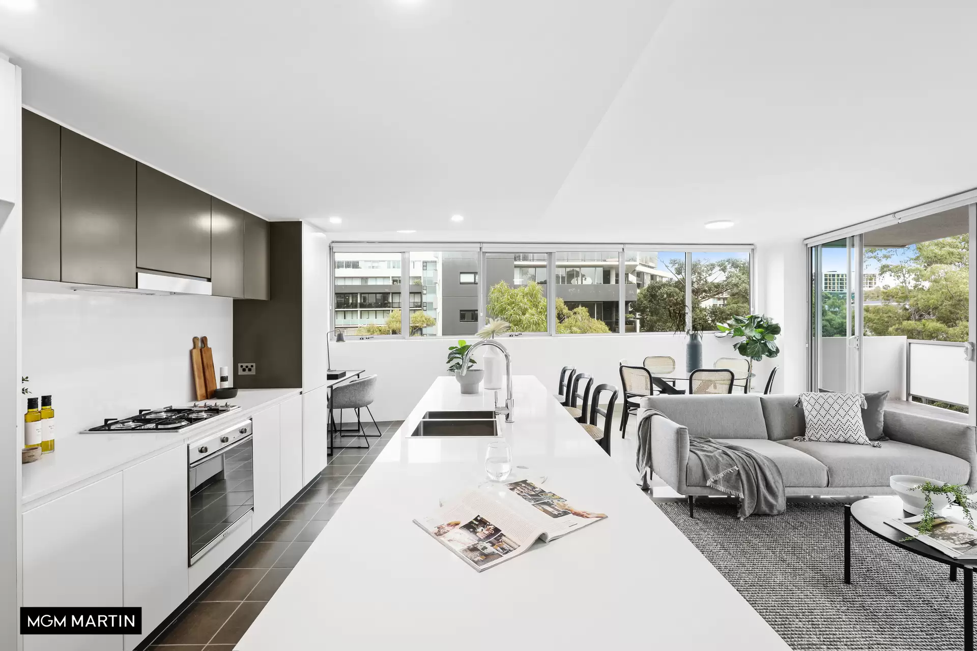 47/2 Levy Walk, Zetland Sold by MGM Martin - image 1