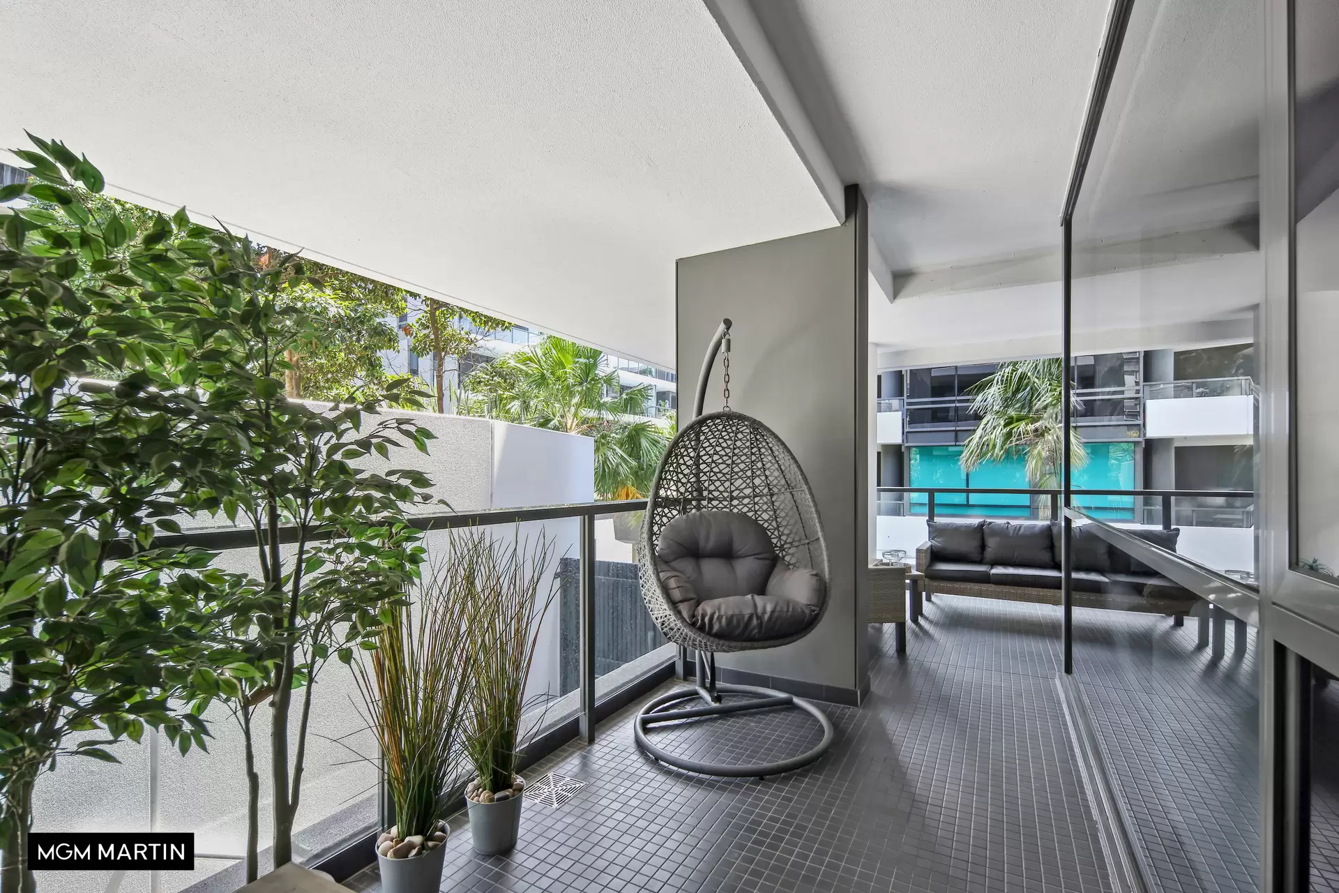 111/23 Archibald Avenue, Waterloo Sold by MGM Martin - image 1