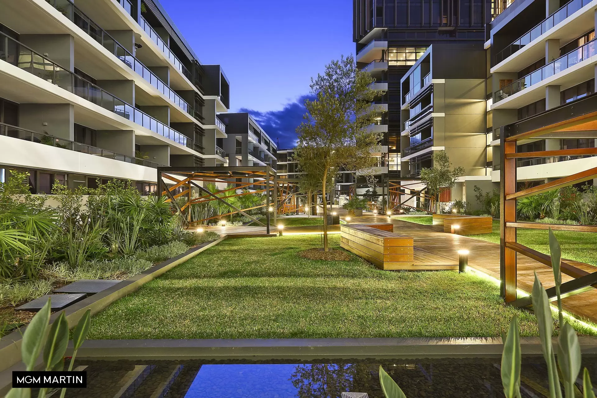 111/23 Archibald Avenue, Waterloo Sold by MGM Martin - image 1
