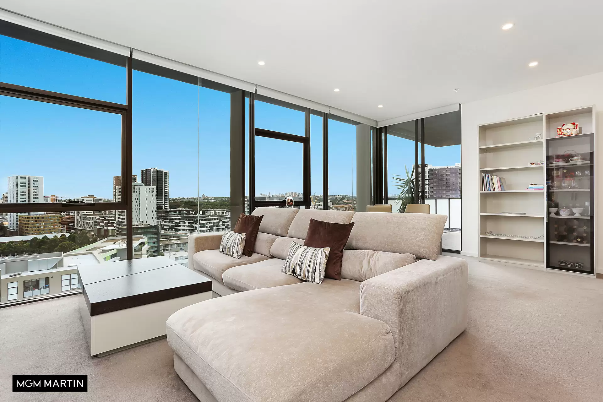 1504/3 George Julius Avenue, Zetland Leased by MGM Martin - image 1